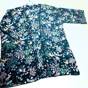Bobeau green floral kimono top size small